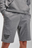 Bermuda loungewear con estampado en frente inferior