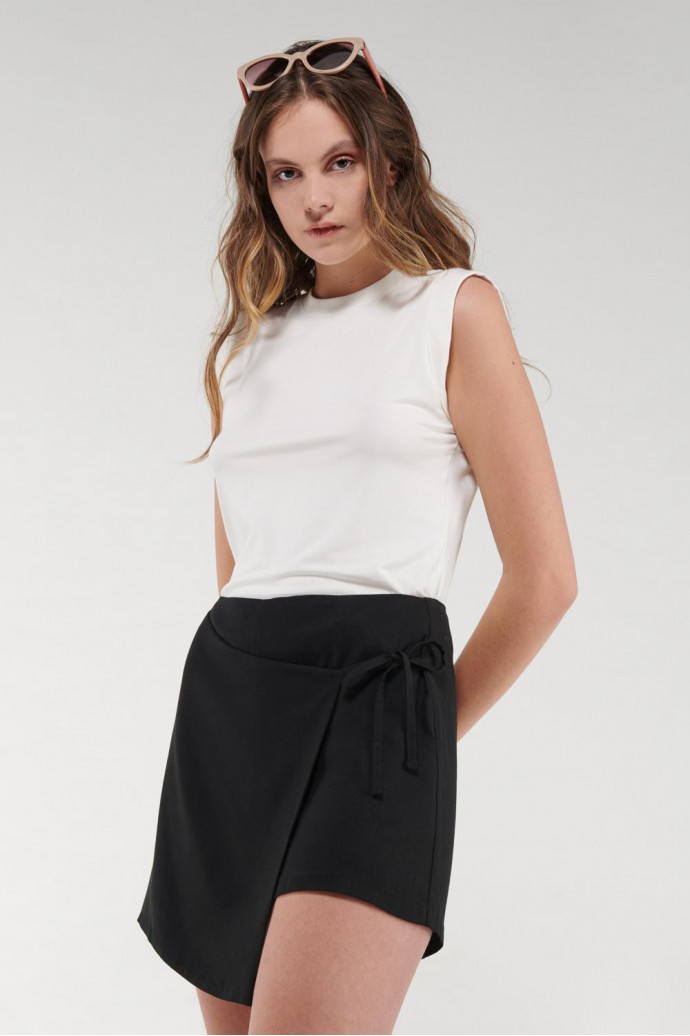 Short tipo falda