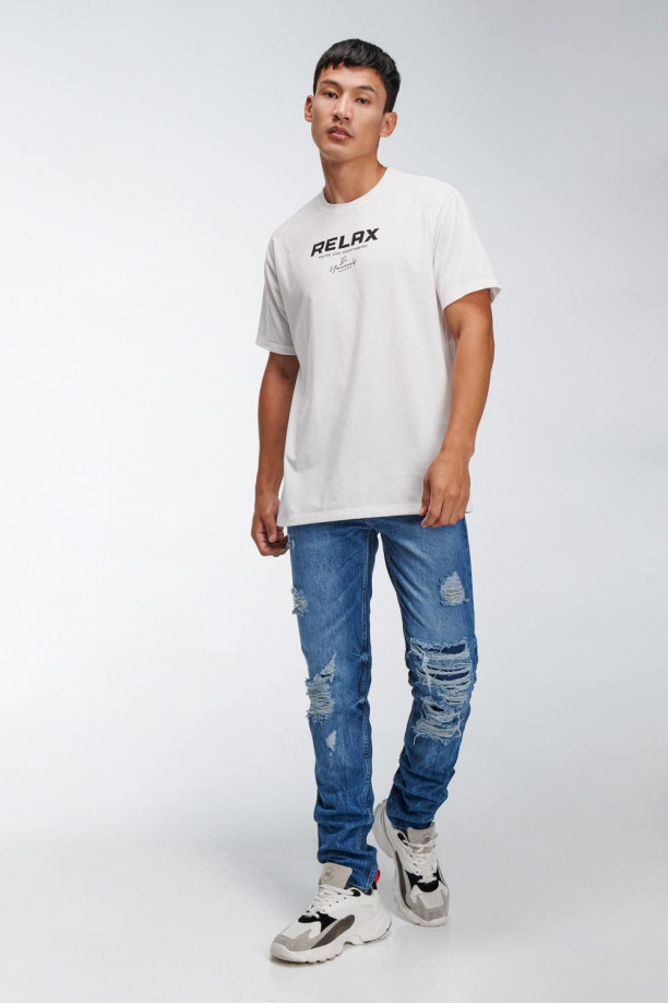 Camiseta manga corta con estampado.