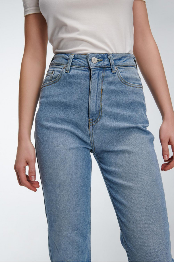 Pantalon Jean Mom