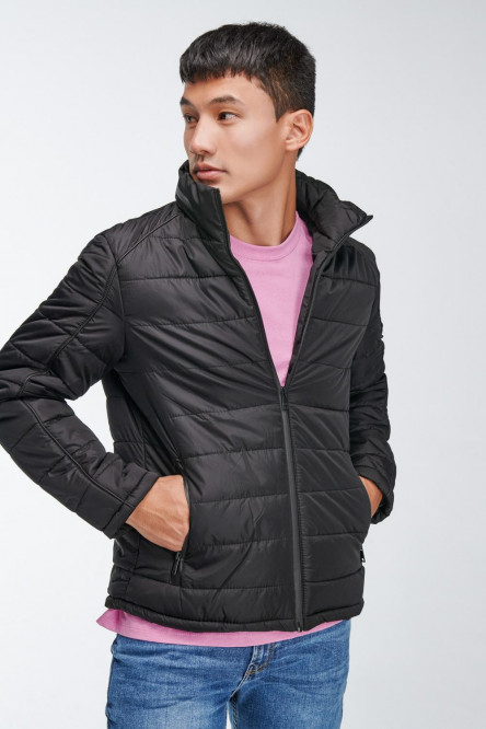 Chaqueta acolchada con capota