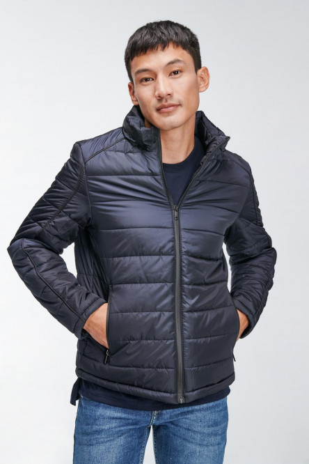 Chaqueta acolchada con capota