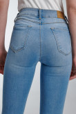jean Jegging tiro alto