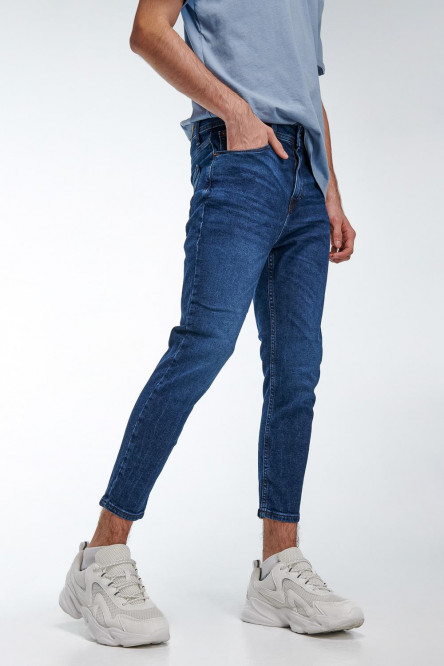Jean carrot tiro bajo azul oscuro