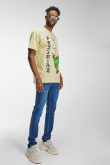 Camiseta, estampada de Dragon Ball Z.