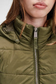 Chaqueta acolchada con capota