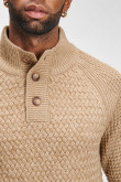 Suéter cuello alto con botones