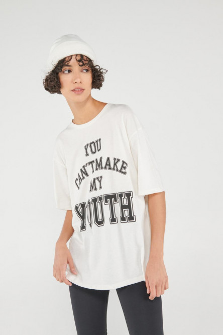 Camiseta manga corta estampada, oversize.