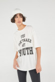 Camiseta manga corta estampada, oversize.