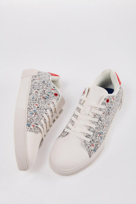 Tenis urbanos ¿Dónde está Wally?