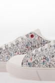 Tenis urbanos ¿Dónde está Wally?