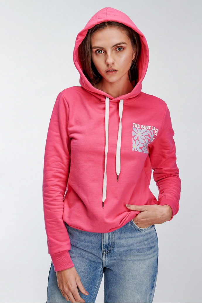 Buzo con capota estampado
