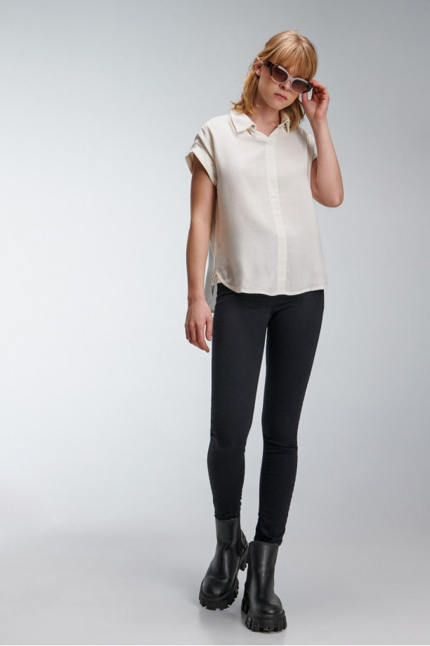 BLUSA UNICOLOR