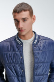 Chaqueta bomber acolchada.
