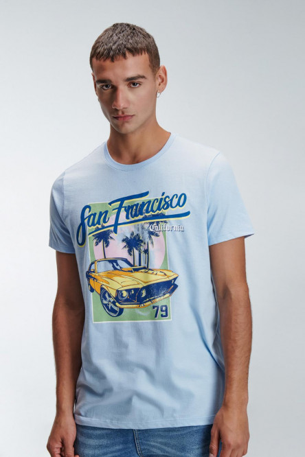 Camiseta básica manga corta estampada.