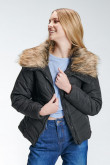 Chaqueta acolchada cuello alto