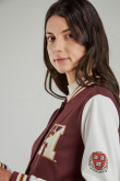 Chaqueta college Harvard