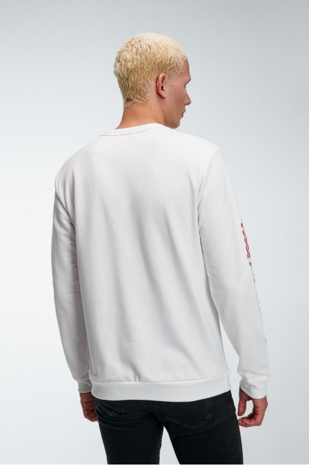 Buzo cuello redondo estampado
