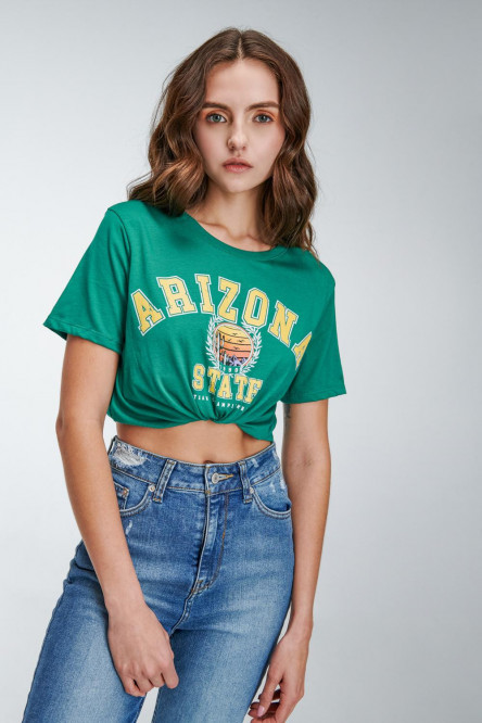 Camiseta básica manga corta estampada.