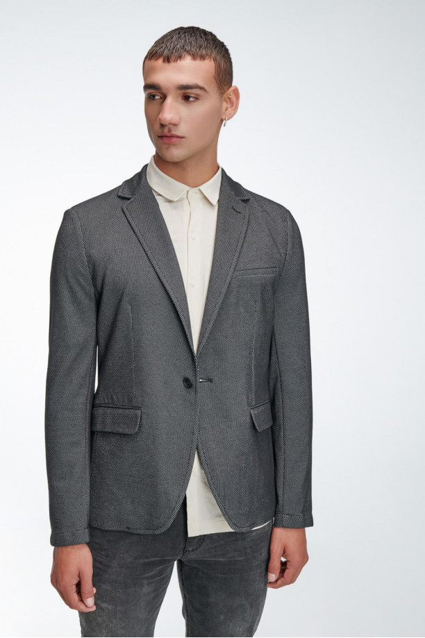 Blazer de botonadura sencilla