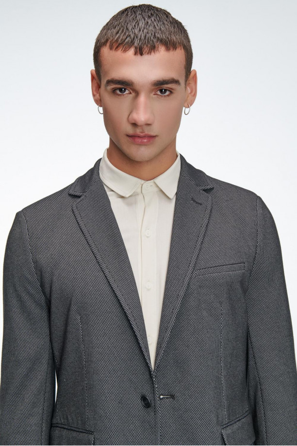 Blazer de botonadura sencilla