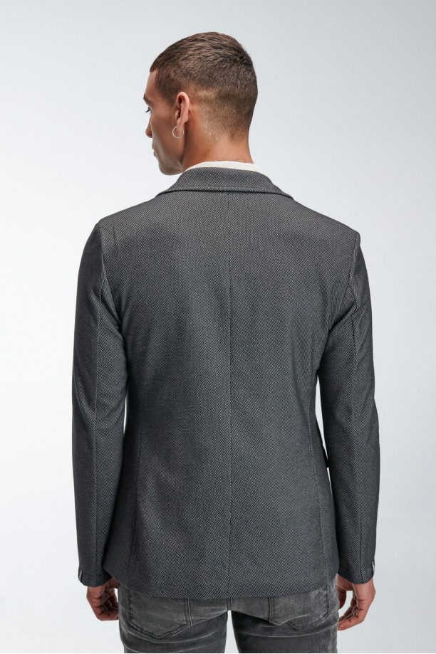 Blazer de botonadura sencilla
