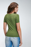 Camiseta básica, manga corta con cuello en V