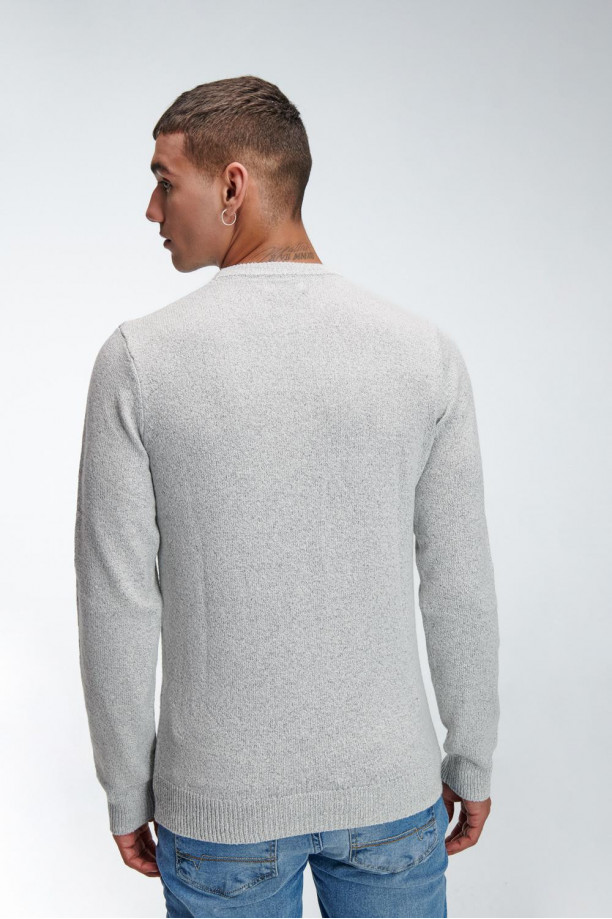 SUETER CUELLO REDONDO