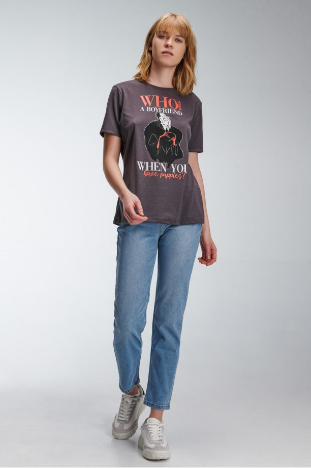 Camiseta, estampado de Cruella de Vil