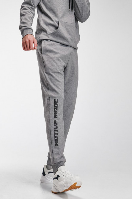 Jogger con bolsillos, estampado
