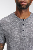 Camiseta masculina  con pechera y manga corta