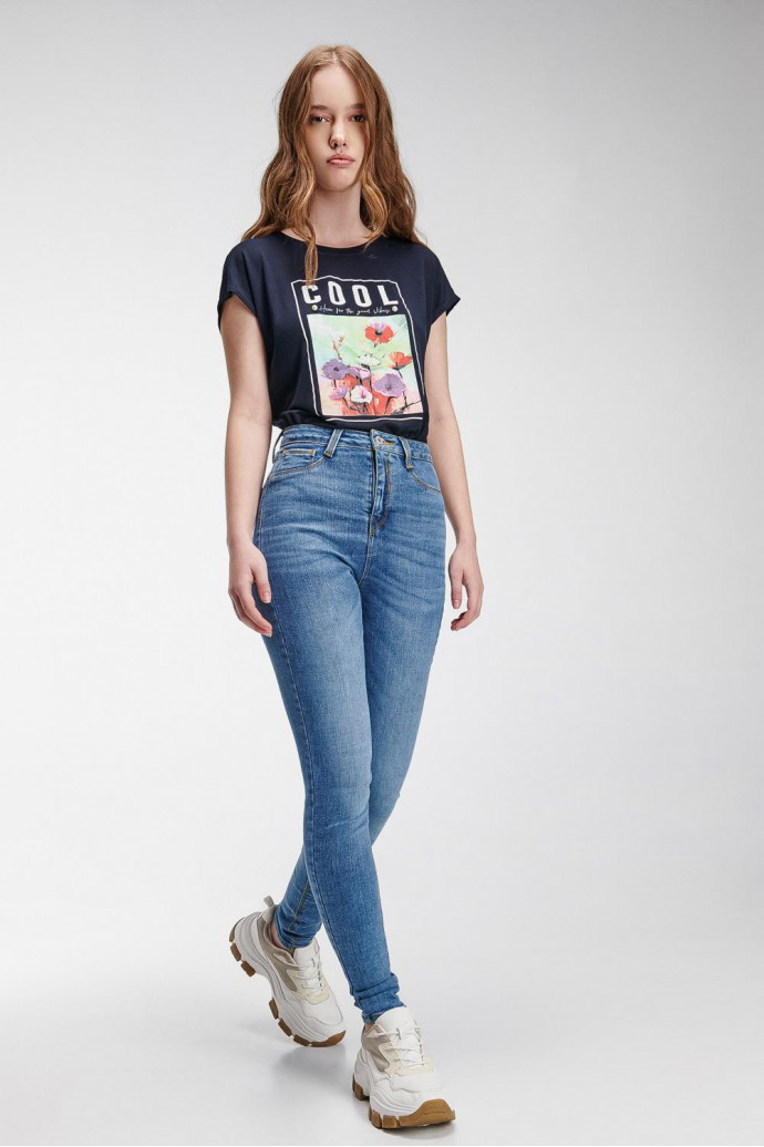 Camiseta sin mangas, estampada en frente