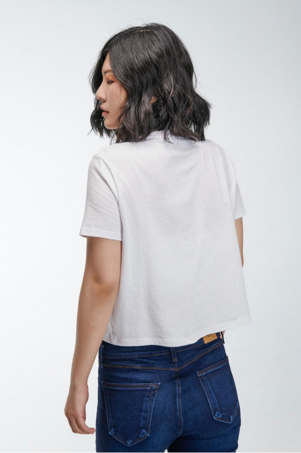 Camiseta básica manga corta estampada.