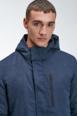 Chaqueta parka con capota