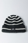 gorro-tejido-a-rayas