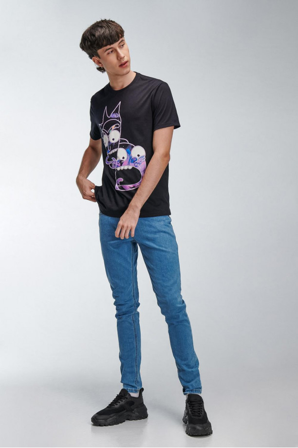 Camiseta, con estampado en frente, de Rick & Morty