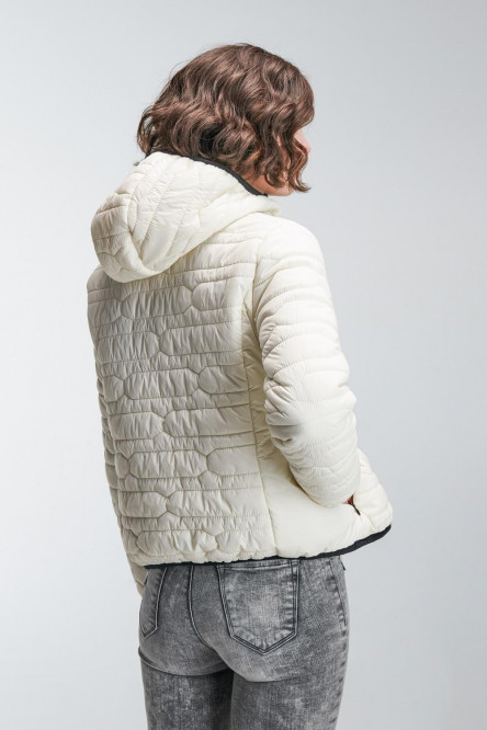 Chaqueta acolchada de capota unicolor