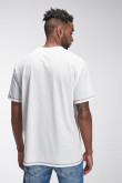 Camiseta manga corta con estampado.