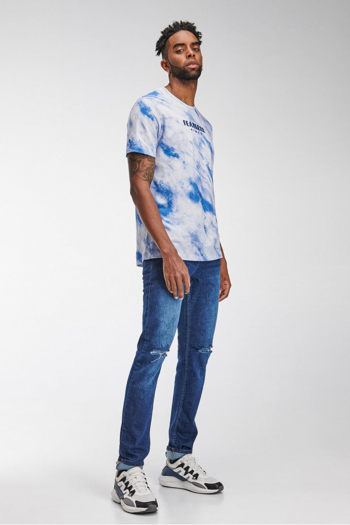 Camiseta manga corta con estampado.