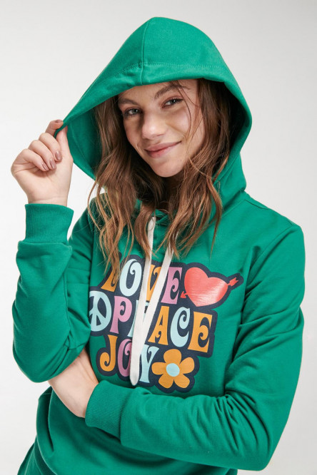 Buzo con capota estampado