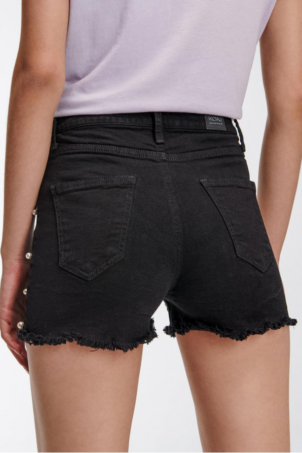 Short jean con taches