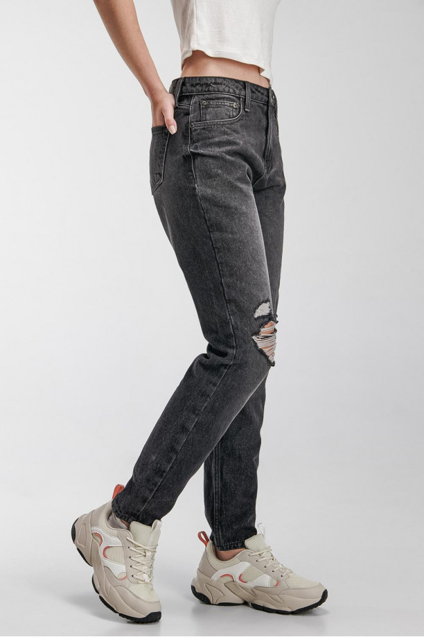 Jean boy friend