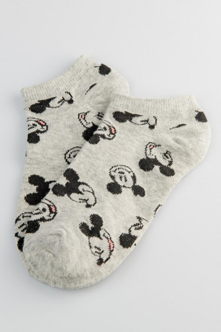 Medias cortas con rayas