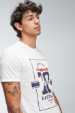 Camiseta básica manga corta estampada.