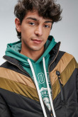 Chaqueta acolchada con capota