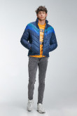 Chaqueta acolchada con capota