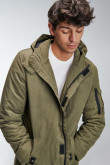 Chaqueta parka con capota