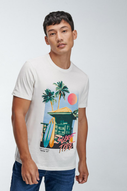 Camiseta manga corta estampada.