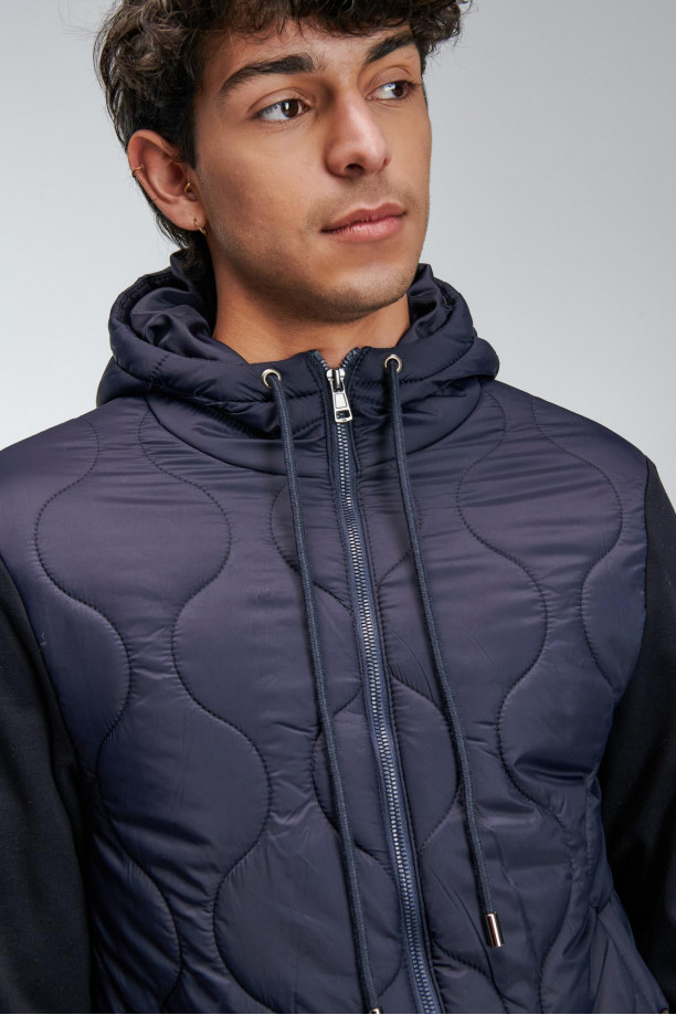 Chaqueta acolchada combinada