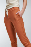 Pantalon jogger, unicolor, con bolsillos en costado